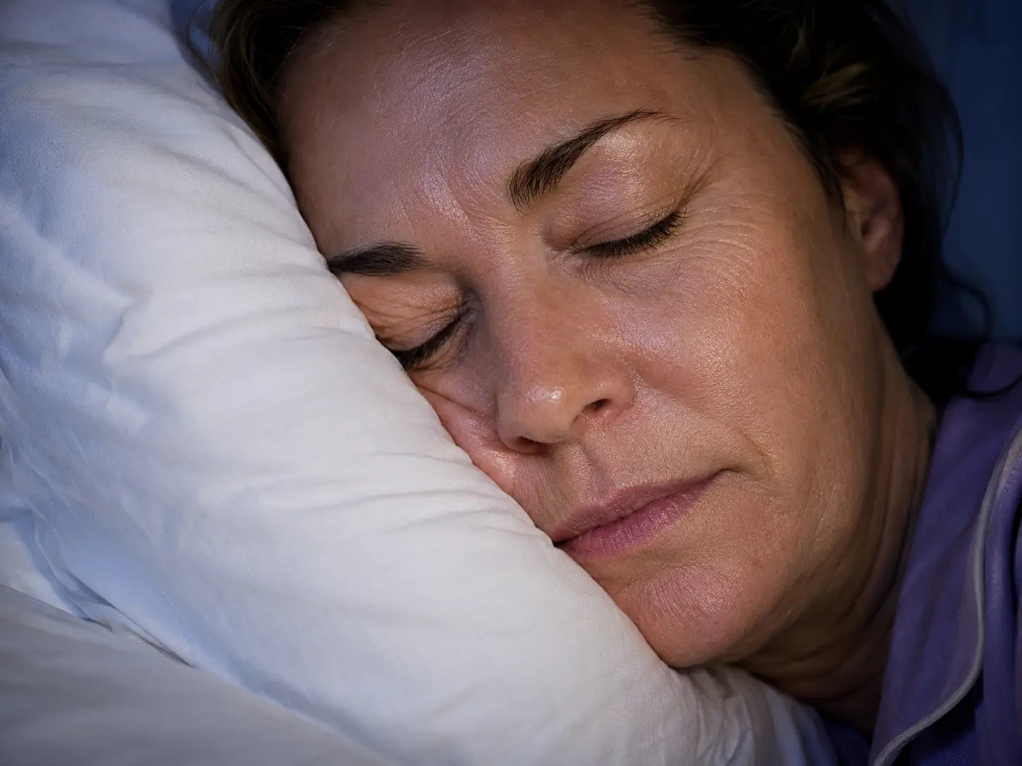 Side sleeping facial pressure